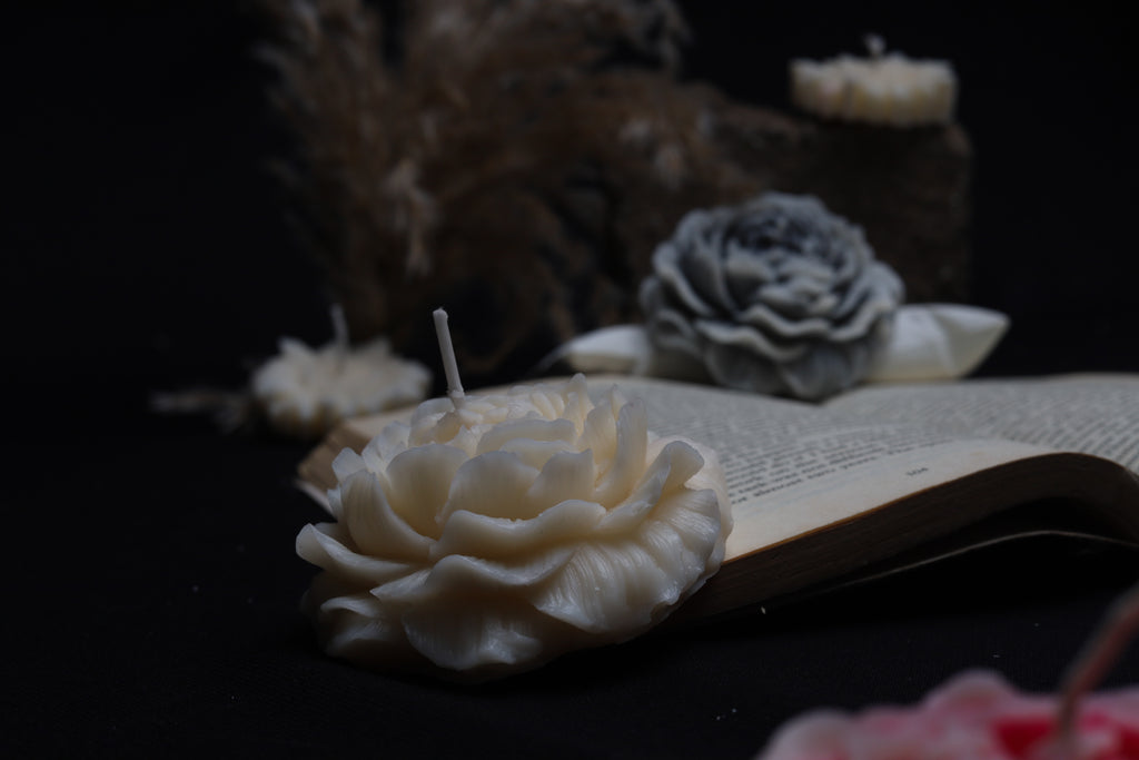 Luxury Flowers candle set of 6