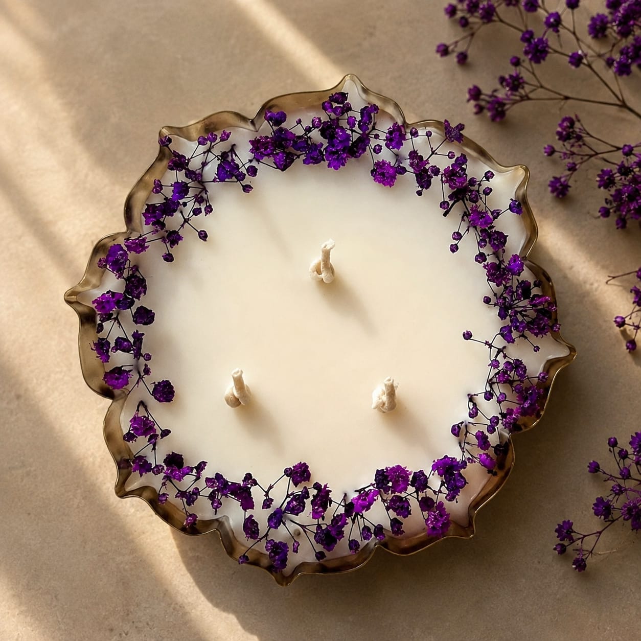Sorcish Luxury Purple Dried Flower Urli Candle | Lavender Fragrance | Wellness