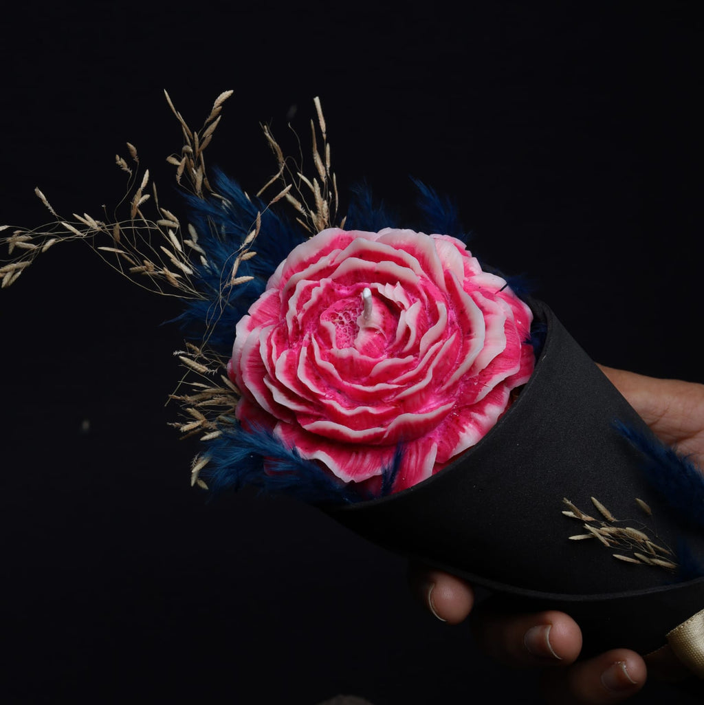 Sorcish Valentine's Day Luxury Pink Bouquet Candle